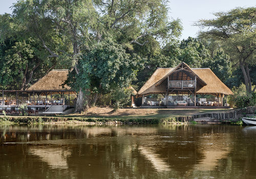 Chiawa Safaris - Chiawa Camp