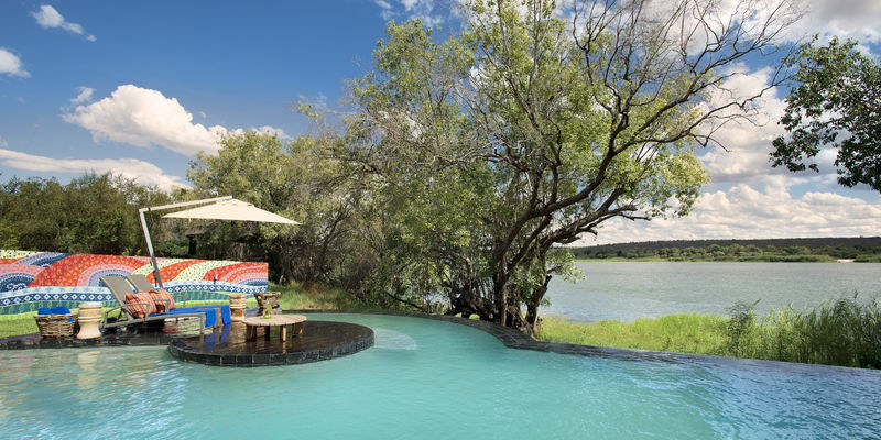 Royal Chundu River Lodge
